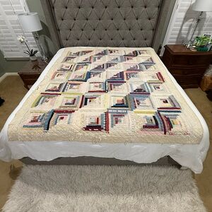 Antique Log Cabin Handmade Quilt 82x72